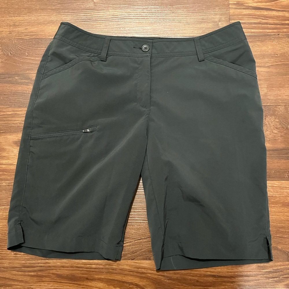 Oobe Lightweight Chino Shorts Size 4